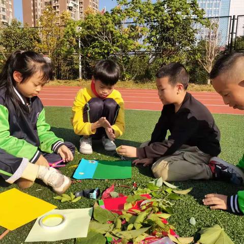 一叶知秋——珍珠山小学1905班树叶贴画综合实践活动