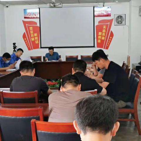 新华区城管局召开市容环境“脏乱差”整治行动专题会