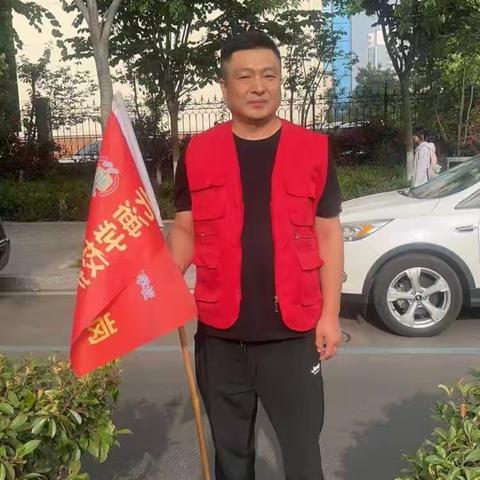 用心护岗，用爱护学——七年级三班执勤工作圆满结束