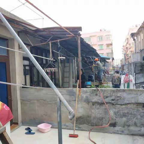 温州瑞安：飞云街道持续整治背街小巷 拆除私搭乱建