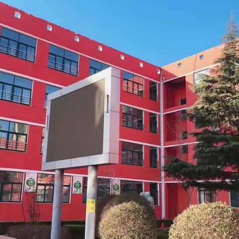 一片笙歌催闹晚，忽然鼓棹起中流——信息中心第四周工作纪实