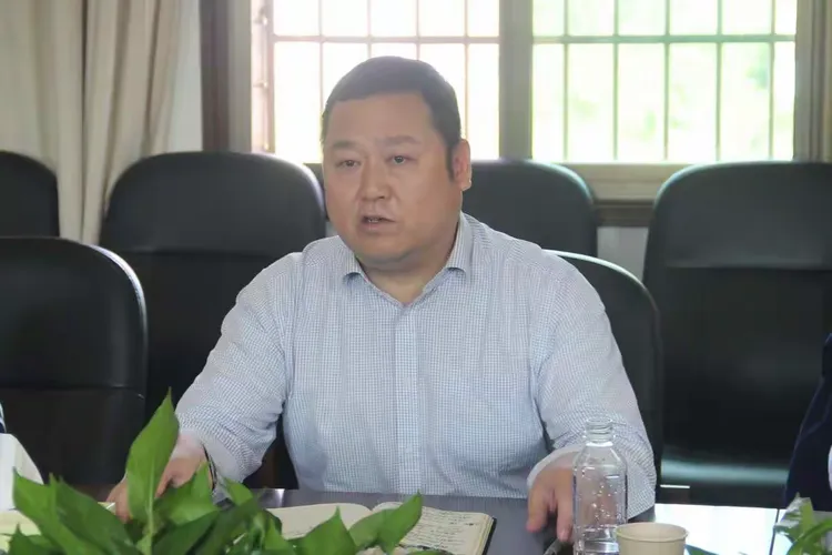 —省监狱管理局副局长李勋一行前来衡州监狱指导