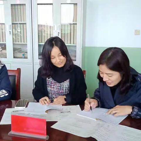 开栅中学历史教研活动
