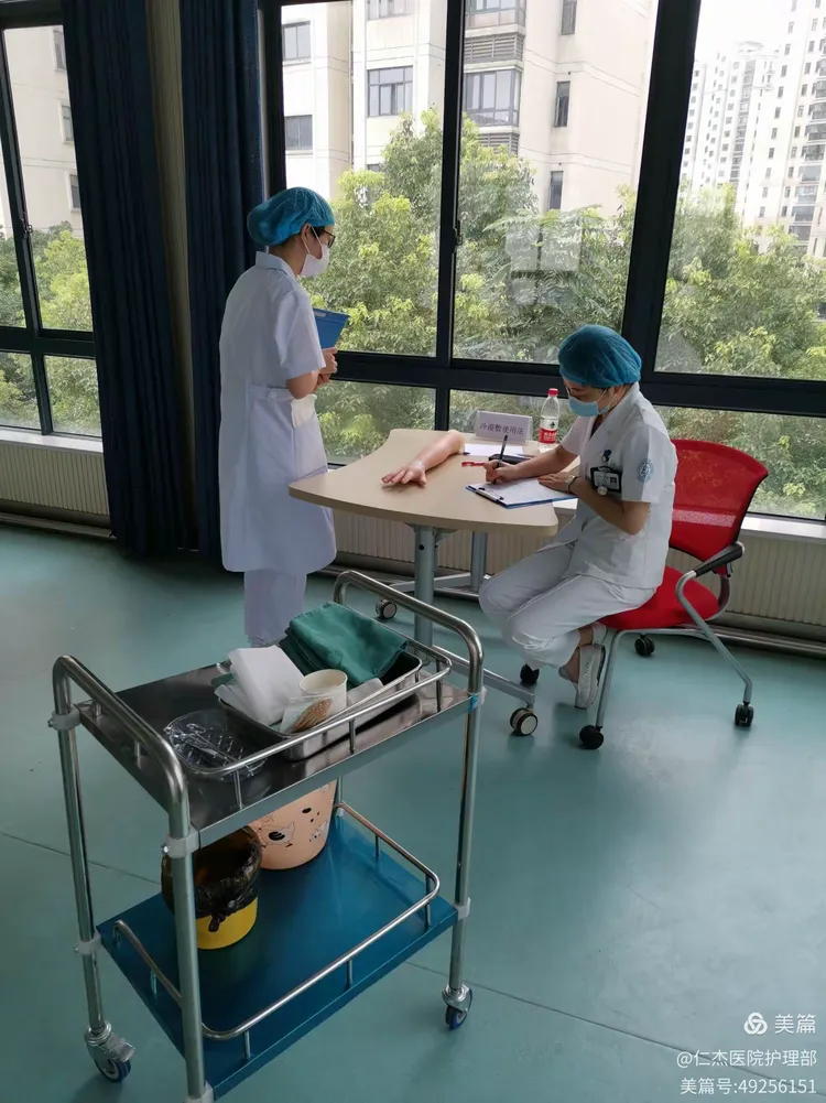 北京大学口腔医院代挂专家号服务院内缴费充值协助,不用自己操作的简单介绍 北京大学口腔医院代挂专家号服务院内缴费充值协助,不用自己操作的简单介绍