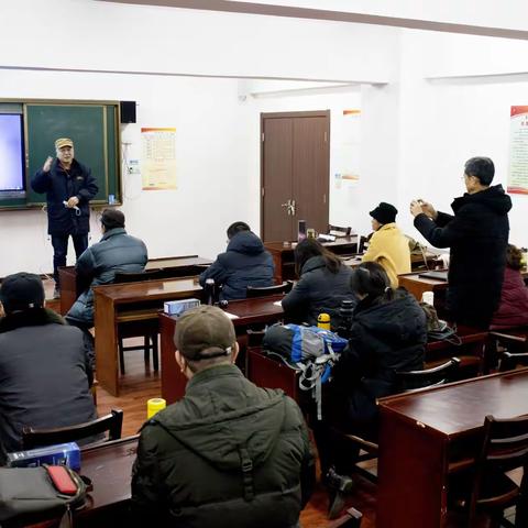 行远自迩，笃行不怠