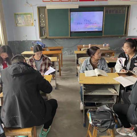 趣学拼音，事半功倍——记天宝学区一年级语文组集体备课