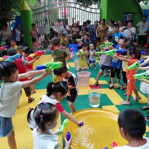 芦淞区天宝幼儿园“打水仗”游戏活动精彩集锦