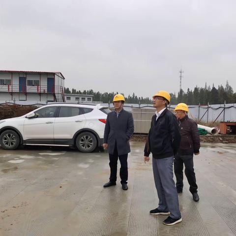 公司副总经理付海华及公司副总工周天奇来南昌市政公用生态农业示范园研发大楼项目检查指导工作