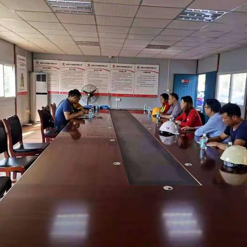 南昌县质监站、安监站第一小组到南昌市政公用生态农业示范园研发大楼工程开展实地考察调研