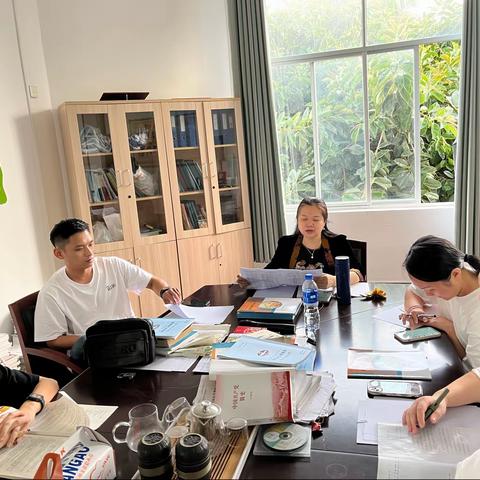 海口市琼山中学初中部2022-2023学年度第一学期第10周艺术组科组会议
