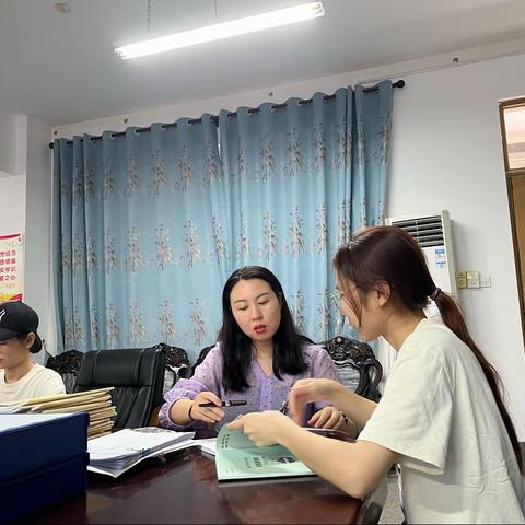 海口市琼山中学初中部2022-2023学年度第一学期美术组备课活动