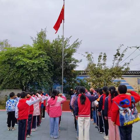 漾江镇紫阳小学州庆假期师生、家长安全告知书！