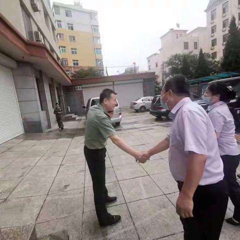 农行大连长海支行营业部慰问长海县人民武装部