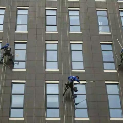 高层建筑外墙清洁解决方案你知道多少？