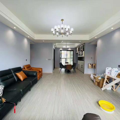 🌟碧桂园天誉产权143平洋房4房2厅2卫158W！精装修全屋品牌家具家电，南北通透拎包入住，看房热线：V61573