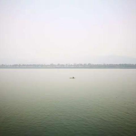 骑行在湘江