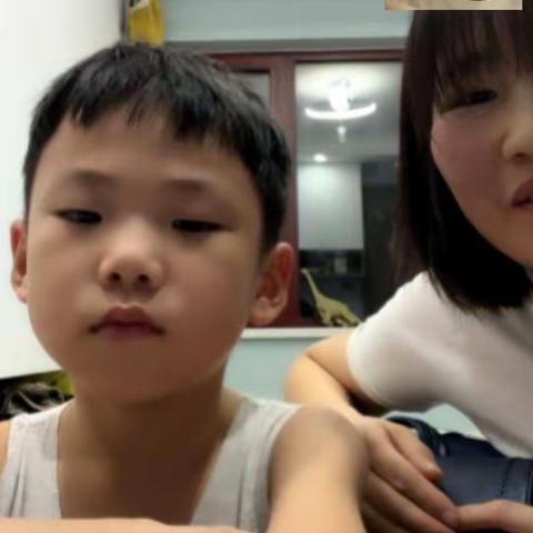 假期的视频家访，针对学生安全问题进行叮嘱