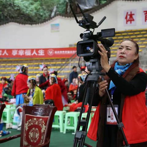 公益福彩*第十四届中国重庆老年产业博览会暨2019美好生活嘉年华精彩人生才艺大赛走进铜梁