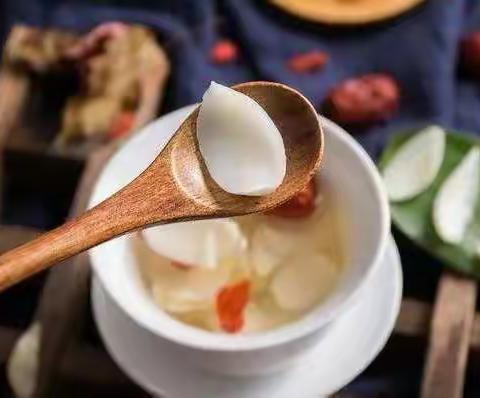 [让我看看]暑天养阳，3招你得会《易经》里有“动则生阳，静则生阴”的说法。