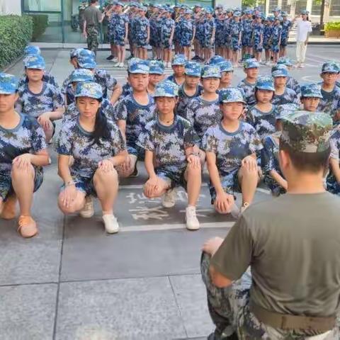 我们美好的回忆 ——记秋滨小学暑期托管八班的军训时光