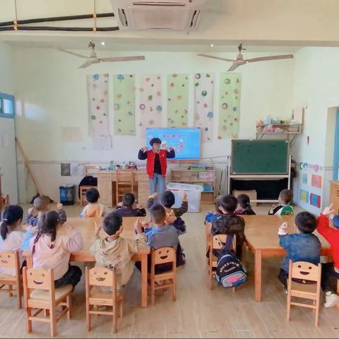 连线摩玩之《听诊器》