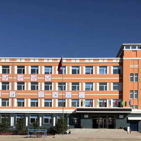 课堂开放促提升  经验交流促发展