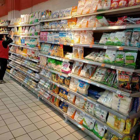 卖场员工支援干性区面条调整