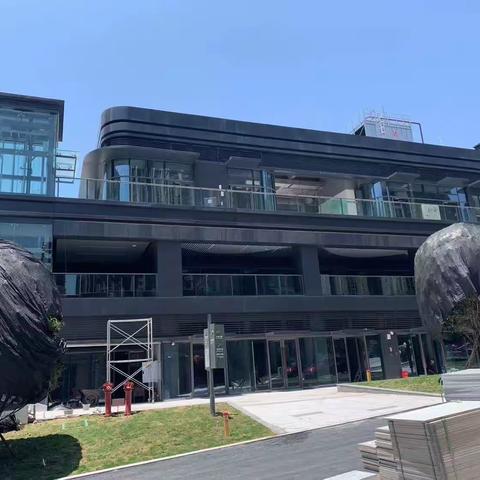 丰都时代广场外墙清洗