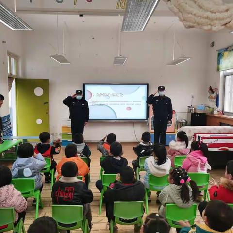 凤县公安局河口派出所开展“与法同行，共护成长”法制教育报告会