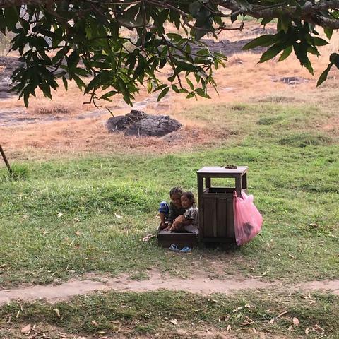 柬埔寨之旅（3）变身塔看夕阳、欣赏柬埔寨舞蹈、崩密列遗跡、柏威夏寺