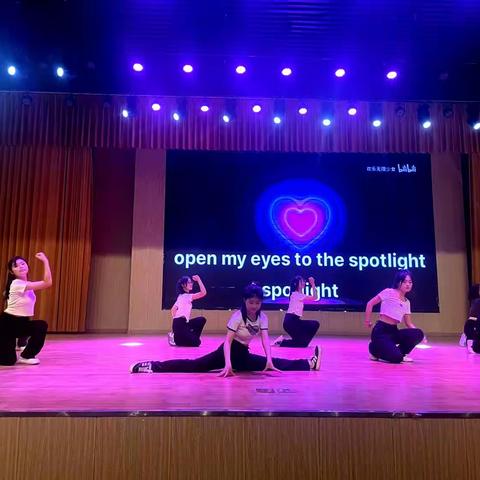 修远学校高中部第一届英语才艺秀