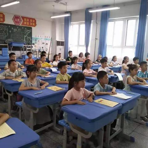 一笔一画书方块汉字  一撇一捺写美丽人生 ——三门峡市实验小学暑期托管服务趣味课堂之六