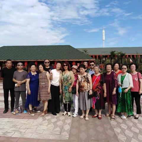 2018-8-12绿之源老同学又相聚了，愿友谊地久天长（1）