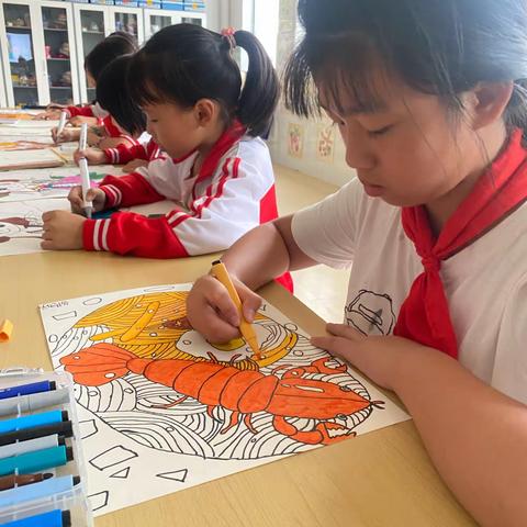 芙蓉学校美术社团开课啦