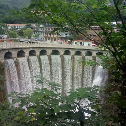 全省旅游行业安全交叉检查组到我县检查工作