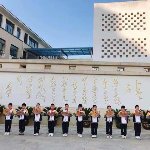 美好的一天，从晨读开始—九江双语实验学校四（4）班阳光晨读