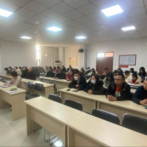 水泊寺街道学习传达区政法委网格化服务管理推进会