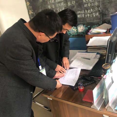 尼山镇西位小学迎接局督查队“三大活动”冲刺阶段第二阶段的督查工作