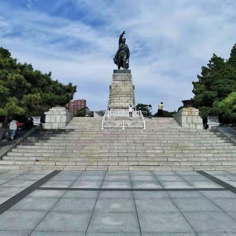 骑游锦州市，参观辽沈战役纪念馆