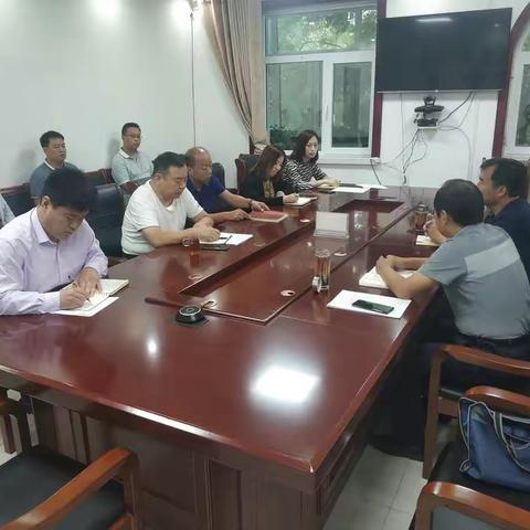 县政府副县长徐军岭、人大副主任王俊杰来邢台市生态环境局广宗县分局调研环保重点工作