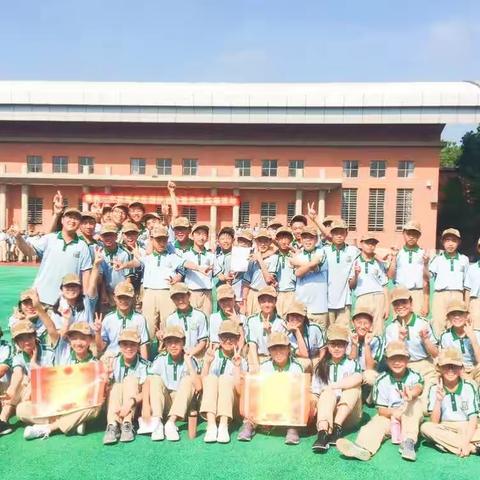 砺炼、浸润、成长—708班军训回忆