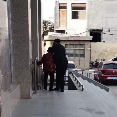 “浓情暖域”敬老爱老无止境，浓情服务暖人心