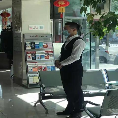 呼伦贝尔分行-2-8-奋斗青春 不负韶华-吴泽龙