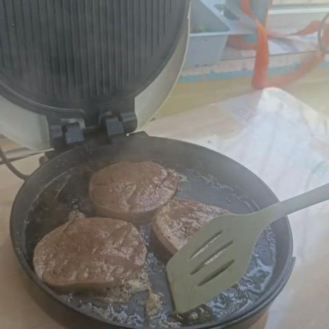 煎牛排