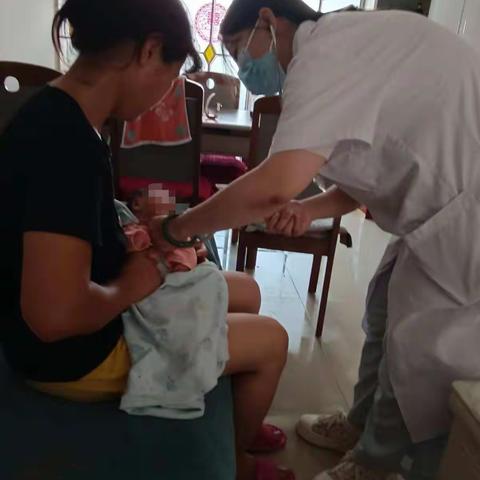 东关社区卫生服务站为辖区新生儿提供健康服务