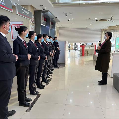 万⽯⾕，粒粒积累；千丈布，根根织成——德城东风西路支行12月14日工作简报