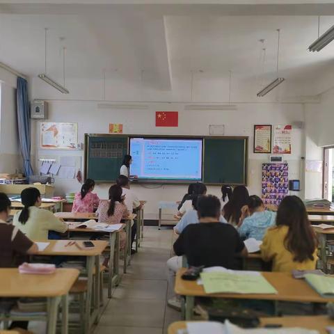 因学习而精彩，因交流而进步——鹿城小学云荫寺校区一年级语文组第五次教研活动