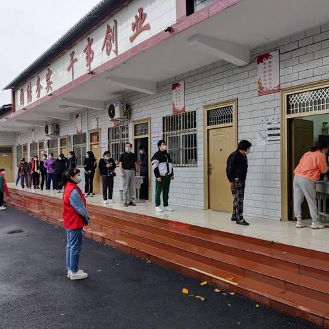 新华区文广旅局：顶风冒雨不松劲 疫情防控不脱节