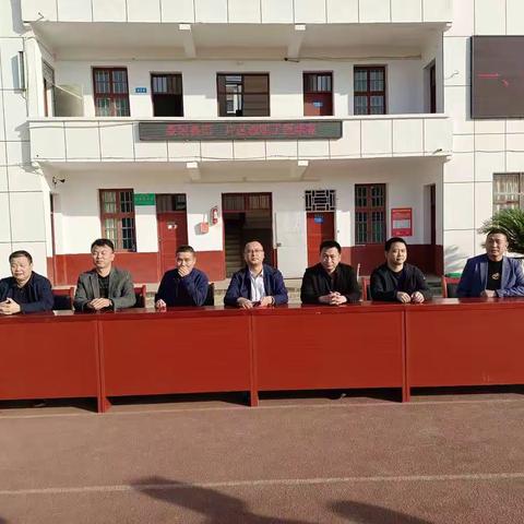 凝心聚力，活力无限——茶陵县第二片区初中组教职工篮球赛