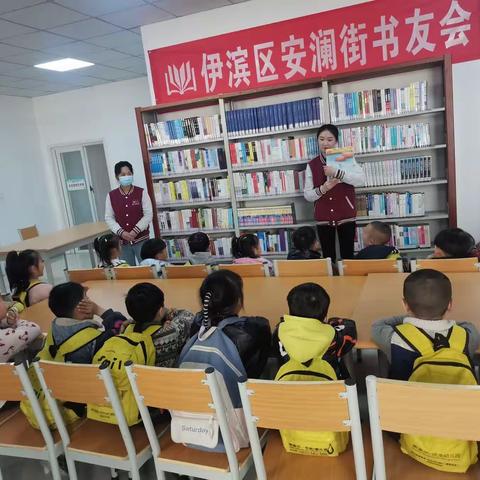 “成长路上，邂逅阅读”——斯麦尔幼儿园绘本分享